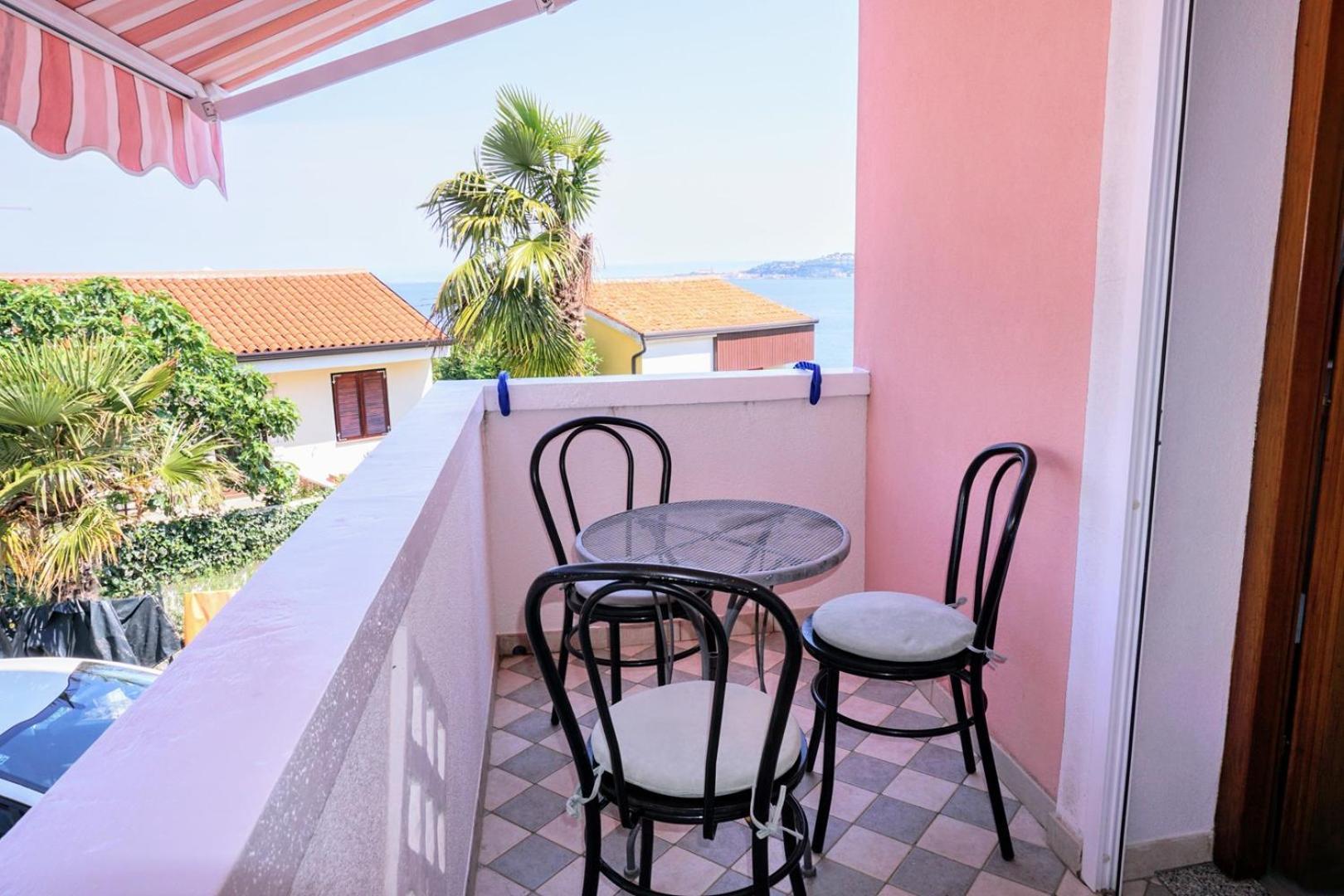 Apartment Stefica Црвени-Врх Экстерьер фото