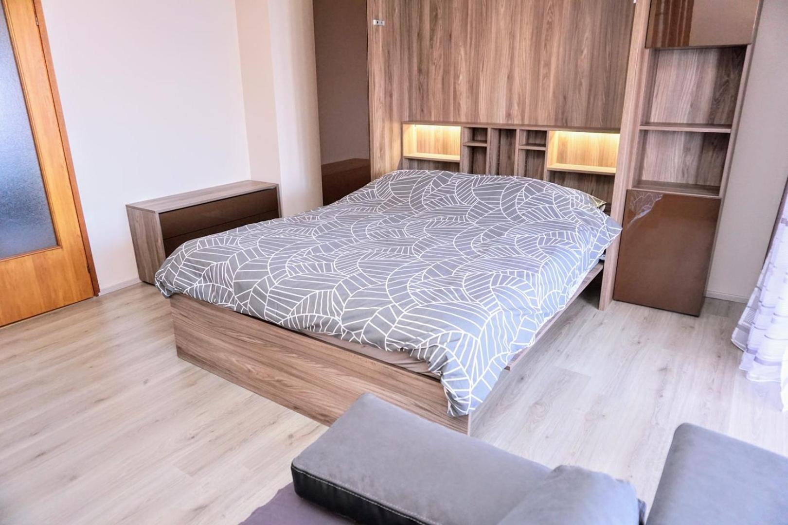 Apartment Stefica Црвени-Врх Экстерьер фото
