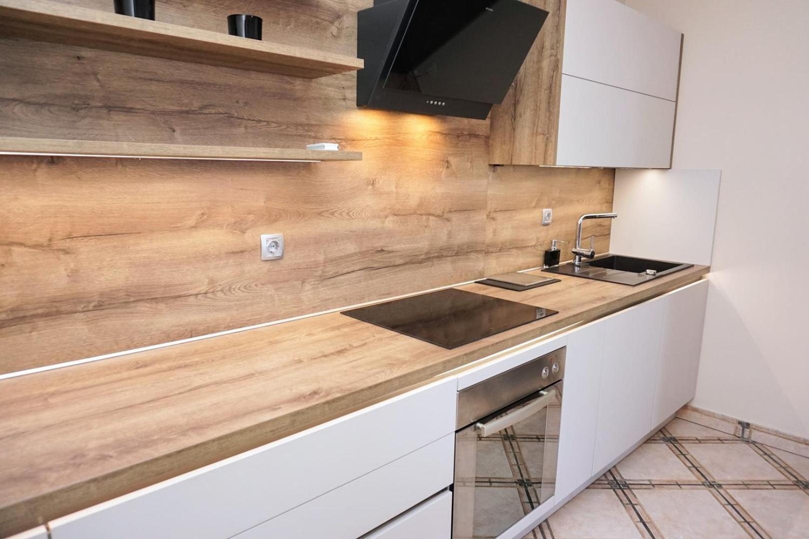 Apartment Stefica Црвени-Врх Экстерьер фото