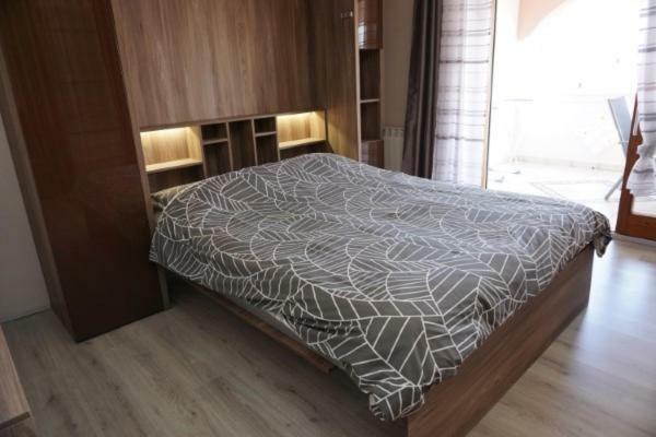 Apartment Stefica Црвени-Врх Экстерьер фото