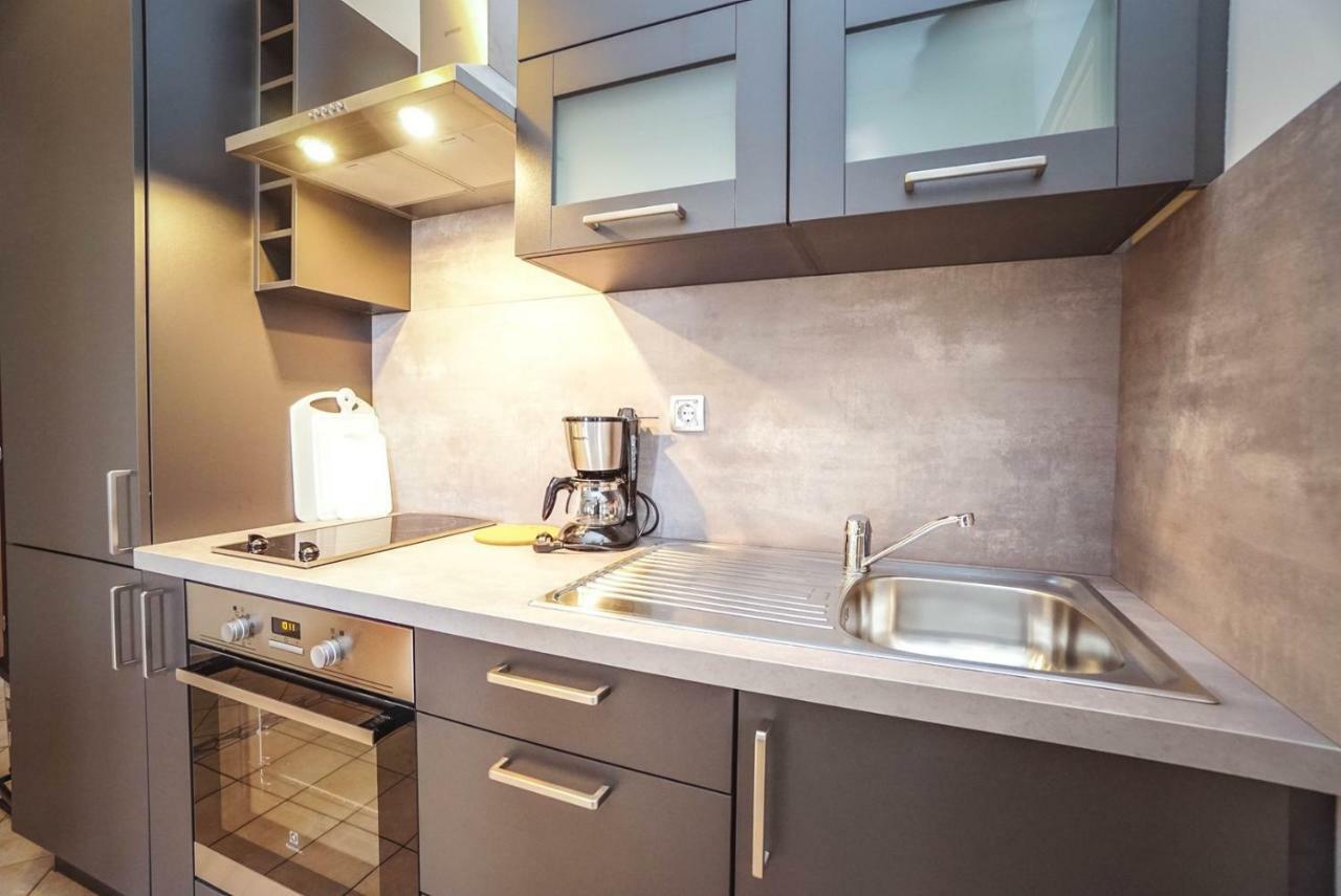 Apartment Stefica Црвени-Врх Экстерьер фото